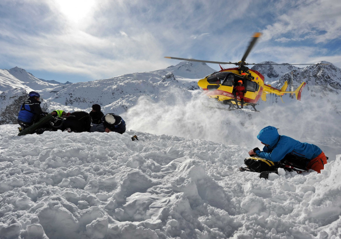 Au moins quatre alpinistes meurent dans des avalanches en Iran