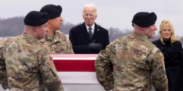 Washington frappe l&rsquo;Irak et la Syrie après la mort de trois soldats américains