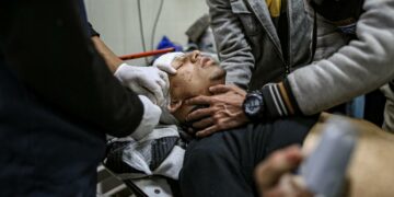 Chaos à l’hôpital Nasser où Israël tente de retrouver des dépouilles d’otages