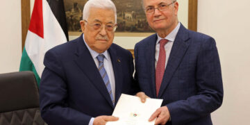 Mohammad Mustafa nommé nouveau Premier ministre palestinien