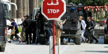 Tunisie: Trois travailleurs humanitaires italiens arrêtés
