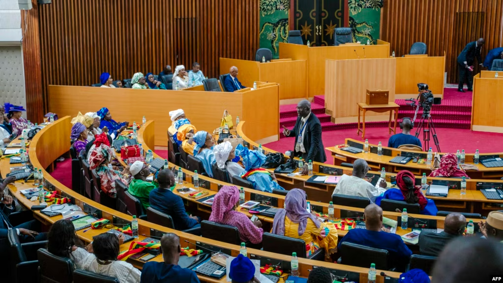 Sénégal: Un projet de loi d’amnistie controversé devant l’Assemblée