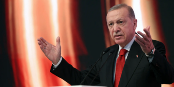 La Turquie «se tient fermement» derrière les dirigeants du Hamas, déclare Erdogan