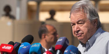 Aux portes de Gaza, le chef de l&rsquo;ONU appelle à mettre fin au «cauchemar»