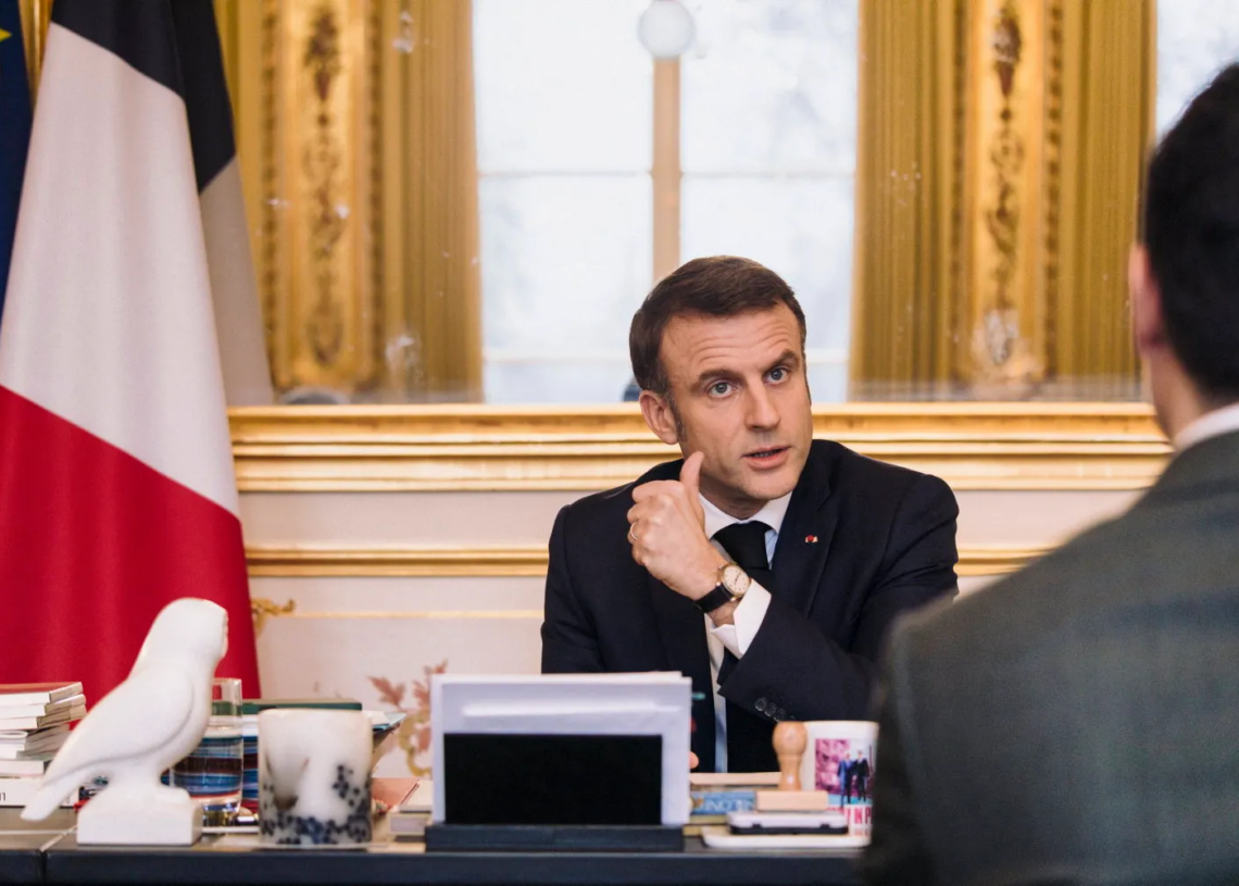 Rafah: Macron prévient Netanyahu que tout «transfert forcé de population» constituerait un «crime de guerre»