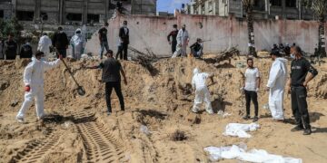 Gaza: Plus de 200 corps retrouvés dans des fosses communes d&rsquo;un hôpital