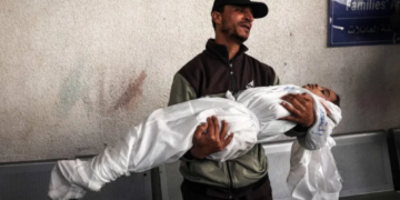 Gaza: Bombardements israéliens sur Rafah, 18 morts dont 14 enfants