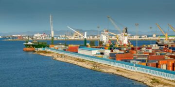 Tunisie: Le déficit commercial  a baissé 4,16% pour mars 2024