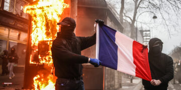 En France, une violence désinhibée