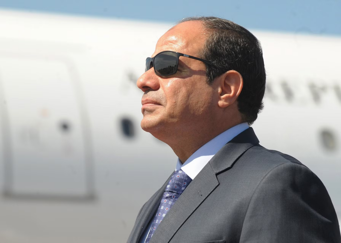 Rare: Un journaliste blâme la politique d’Al-Sissi dans le journal « Al-Masry al-Youm » (المصري اليوم)