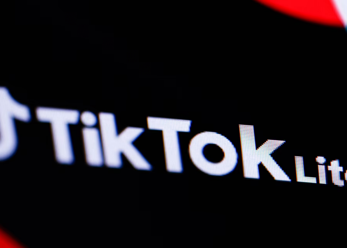 Trop addictive: Bruxelles ouvre une enquête visant la nouvelle application Tik Tok Lite