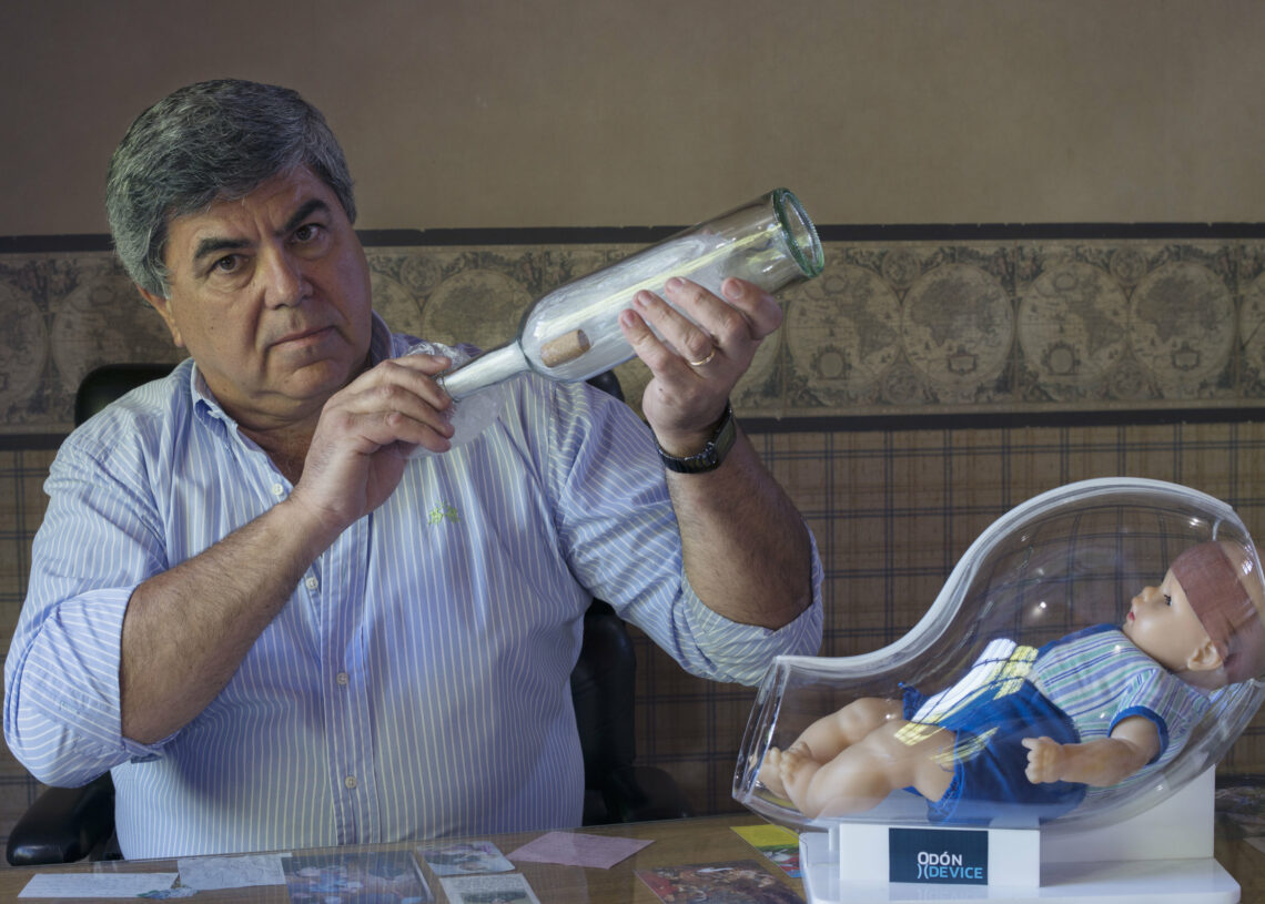 Peut limiter la césarienne: Un mécanicien Argentin invente un dispositif d’aide à l’accouchement