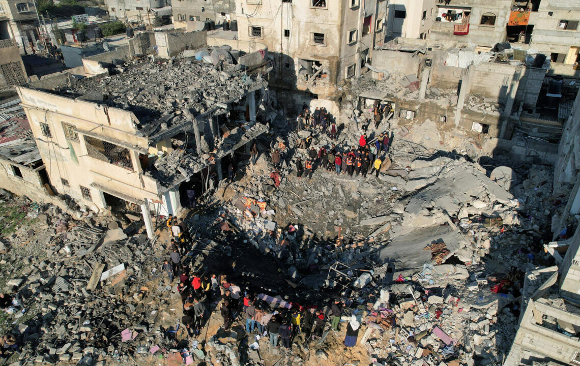 Gaza: La frappe ayant tué 106 civils en octobre était «apparemment un crime de guerre», selon Human Rights Watch