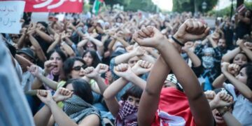 Tunisie: HRW et Amnesty dénoncent la répression des médias et les emprisonnements arbitraires