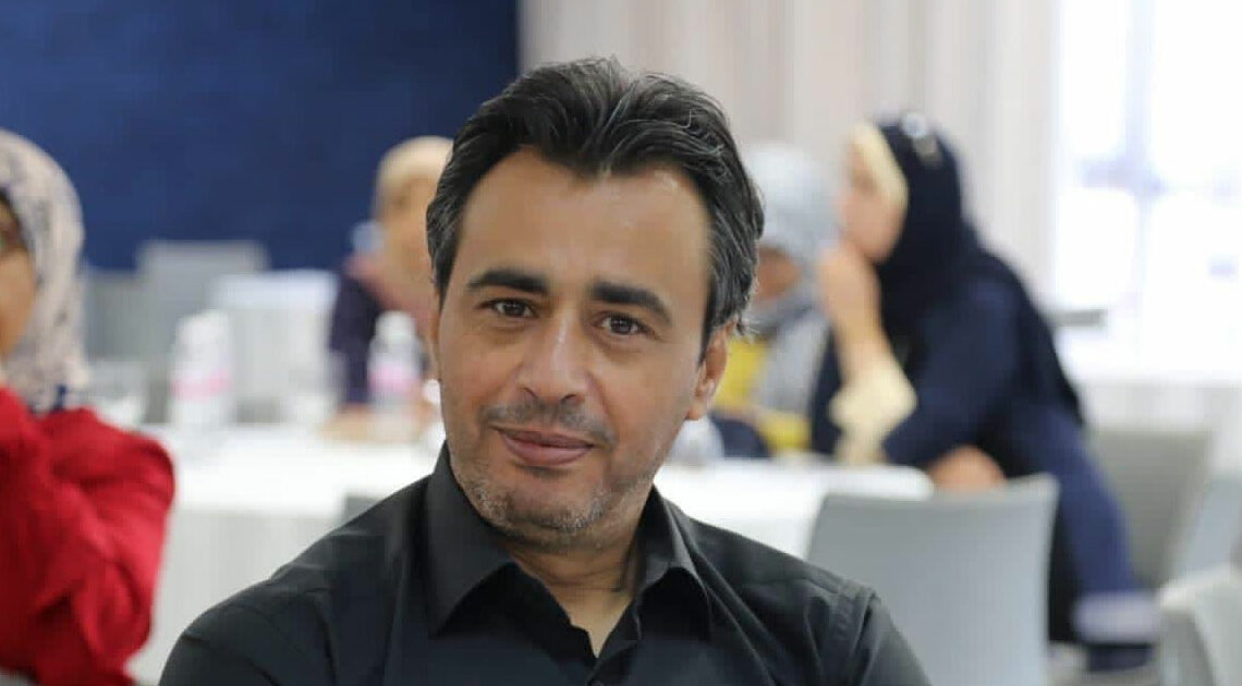 Très affaibli, Jaouher Ben Mbarek met un terme à sa grève de la faim