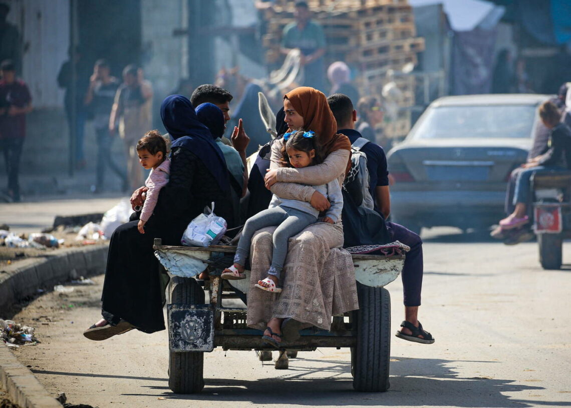 Intensification des frappes israéliennes: 80 000 personnes ont fui Rafah depuis le 6 mai, selon l’ONU