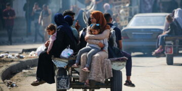 Intensification des frappes israéliennes: 80 000 personnes ont fui Rafah depuis le 6 mai, selon l&rsquo;ONU