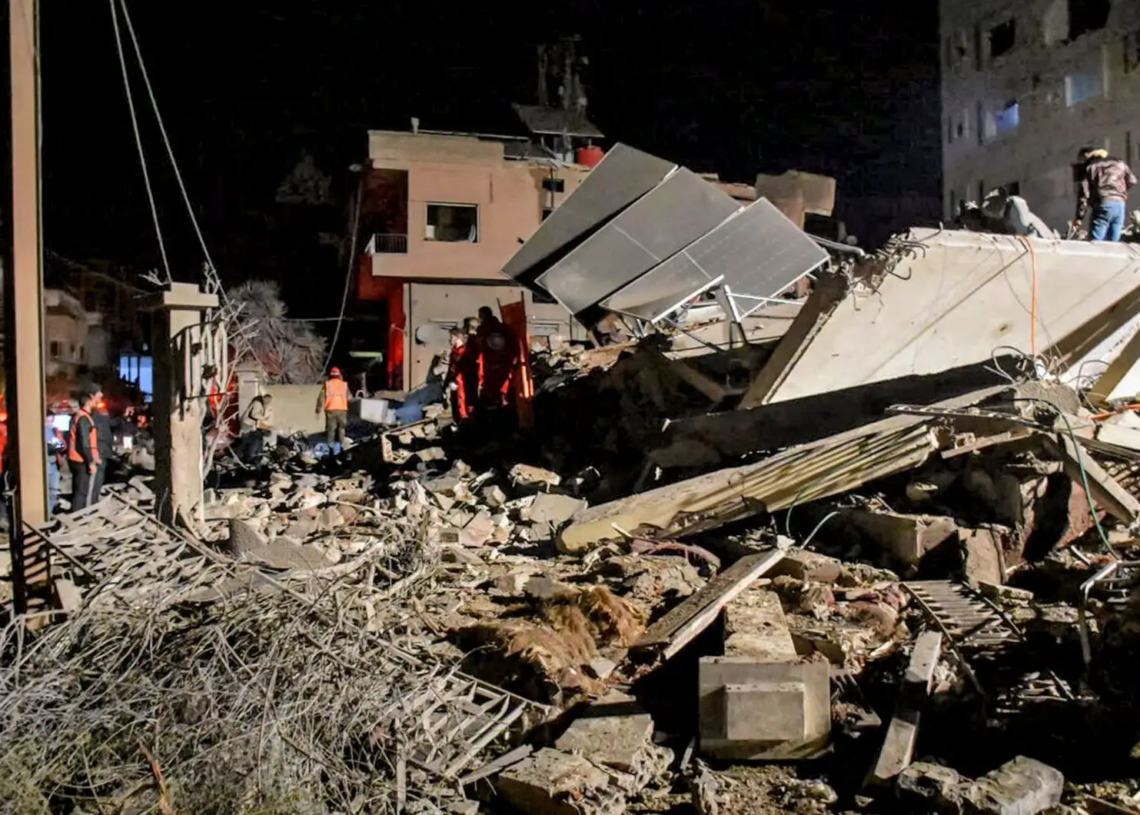 Syrie: Une fillette et trois combattants du Hezbollah tués dans des frappes israéliennes