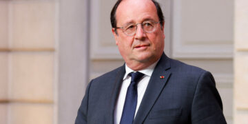 France: L&rsquo;ancien président de la République, François Hollande, candidat aux législatives