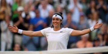 Ons Jabeur à Wimbledon: sers, lifte et nous venge!