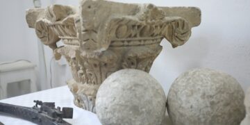 La France rend à la Tunisie une collection d’artefacts archéologiques