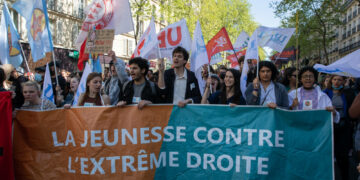 France: Des milliers de manifestants rassemblés contre l’extrême droite