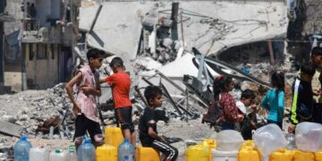 Des habitants de Gaza réduits à boire des eaux usées, dénonce l’OMS