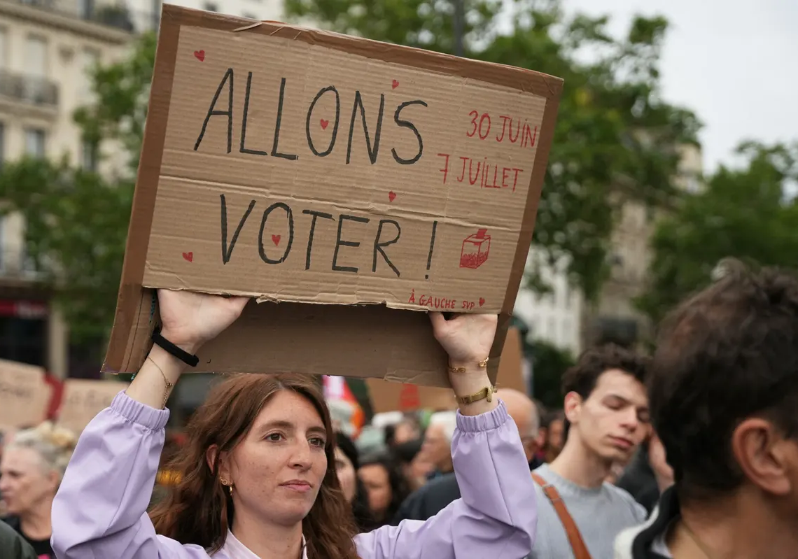 France : reconstitution après dispersion