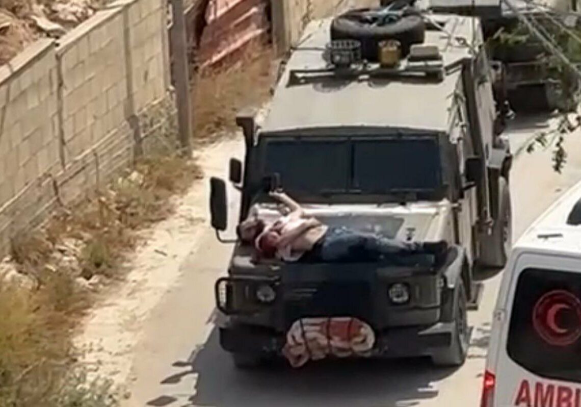 Des soldats israéliens utilisent un Palestinien comme bouclier humain en Cisjordanie