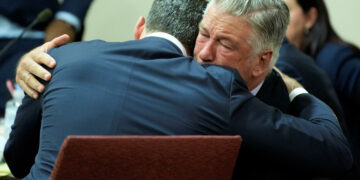 Tir sur un tournage : le procès de l&rsquo;acteur Alec Baldwin annulé pour vice de procédure