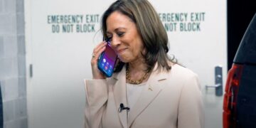 Etats-Unis: Le couple Obama apporte son soutien à la candidature de Kamala Harris