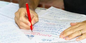 Erreurs dans les notes au bac: Salwa Abassi annonce l&rsquo;ouverture d&rsquo;une enquête