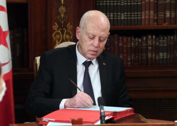 Kais Saied accorde la grâce présidentielle à des prisonniers condamnés pour des publications sur les réseaux sociaux