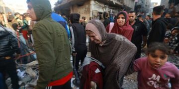 Bombardements israéliens intenses sur Gaza, des milliers d’habitants fuient