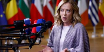 Une journaliste italienne condamnée pour s’être moquée de la petite taille de Meloni