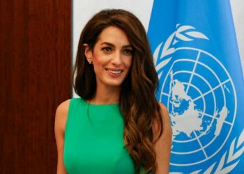 Mandat d&rsquo;arrêt visant Netanyahu: Une ONG israélienne réclame des poursuites à l&rsquo;encontre d&rsquo;Amel Clooney