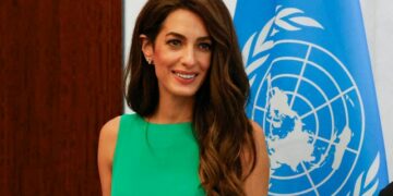 Mandat d&rsquo;arrêt visant Netanyahu: Une ONG israélienne réclame des poursuites à l&rsquo;encontre d&rsquo;Amel Clooney