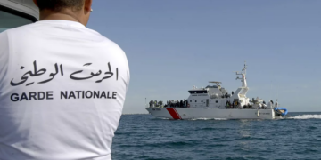 Migration: La Garde nationale annonce le sauvetage de 47 tunisiens