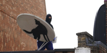 A Londres, Banksy réalise une œuvre… dérobée une heure plus tard