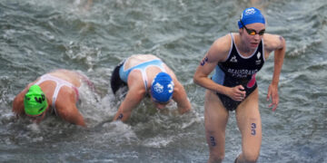 JO 2024 : Une Belge infectée par une bactérie après avoir nagé dans la Seine