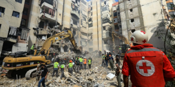 La journée la plus meurtrière depuis 2006: Les attaques israéliennes sur le Liban ont fait 558 morts, dont 50 enfants