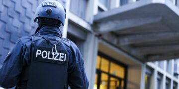 Nouvelle attaque en Allemagne: Il entre dans un commissariat avec une machette
