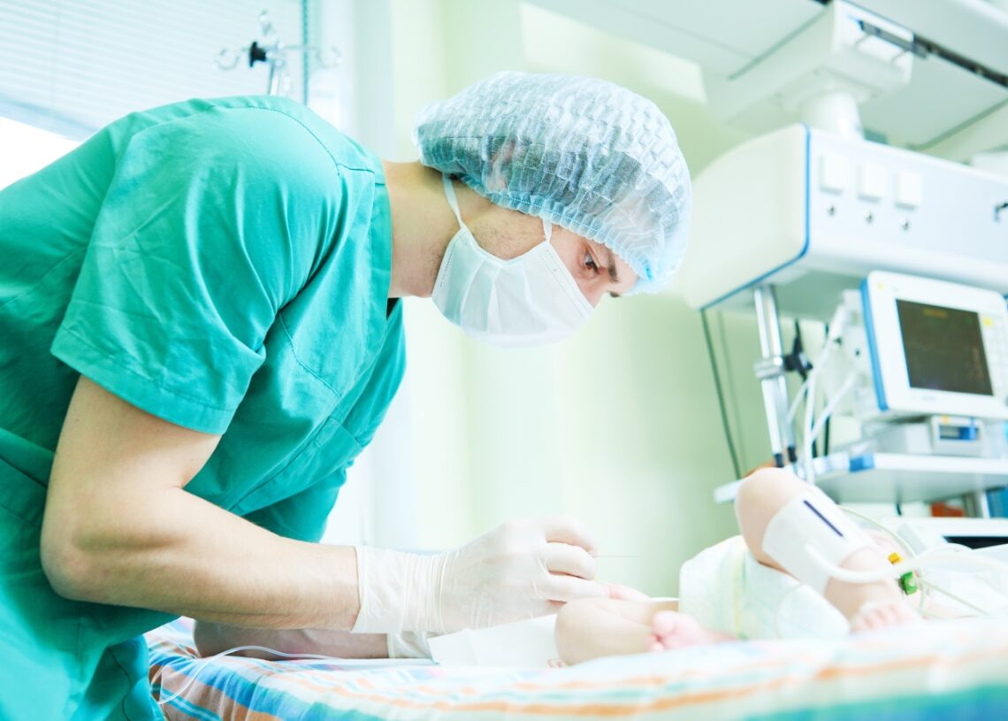 Sfax: L’hôpital Hedi Chaker inaugure une unité de réanimation chirurgicale pédiatrique