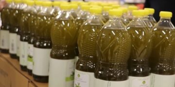 Une partie de la production d’huile d’olive continuera de se vendre à 15 dt le litre