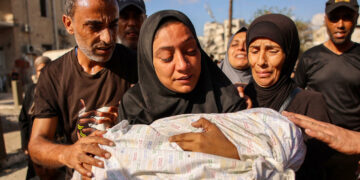 Israël mène des attaques à Gaza: Des frappes sur une école font 14 morts dont  plusieurs enfants