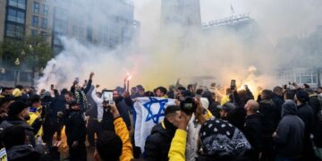 Amsterdam: condamnation et questions