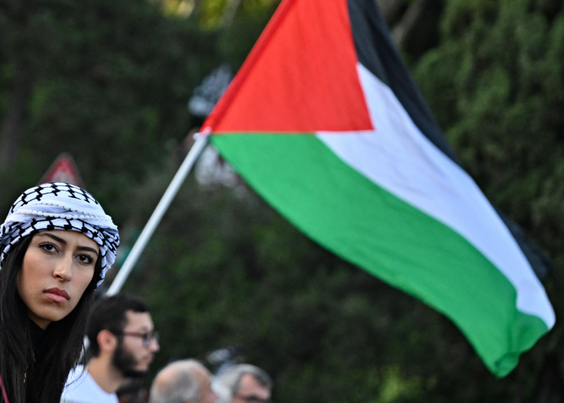 Pays-Bas: Des organisations propalestiniennes exigent l’interdiction des exportations d’armes vers Israël