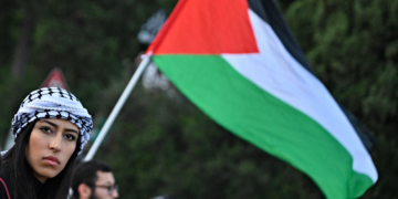 Pays-Bas: Des organisations propalestiniennes exigent l’interdiction des exportations d’armes vers Israël