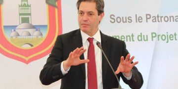 L&rsquo;ancien ministre de l&rsquo;Environnement, Riadh Mouakher, condamné à trois ans de prison