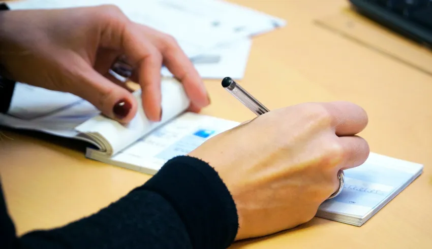 La Banque centrale publie une circulaire sur les chèques: ce qu’il faut retenir